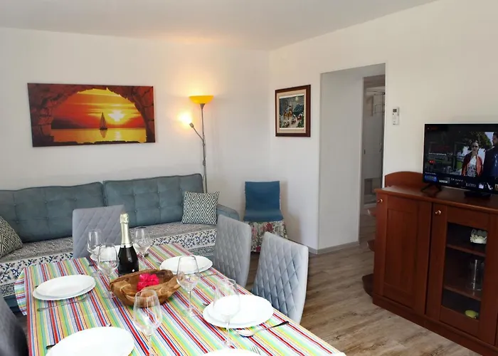 Fiore 아파트 포르토로즈